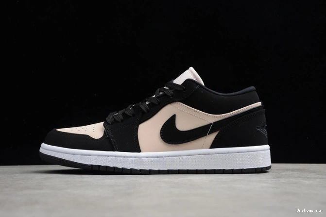 DC0774-003  Low Jordan (W) Black Ice Guava 1 0404